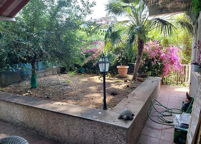 Con Giardino In Zona Ponte Milvio E Stadio Olimpico * Roma